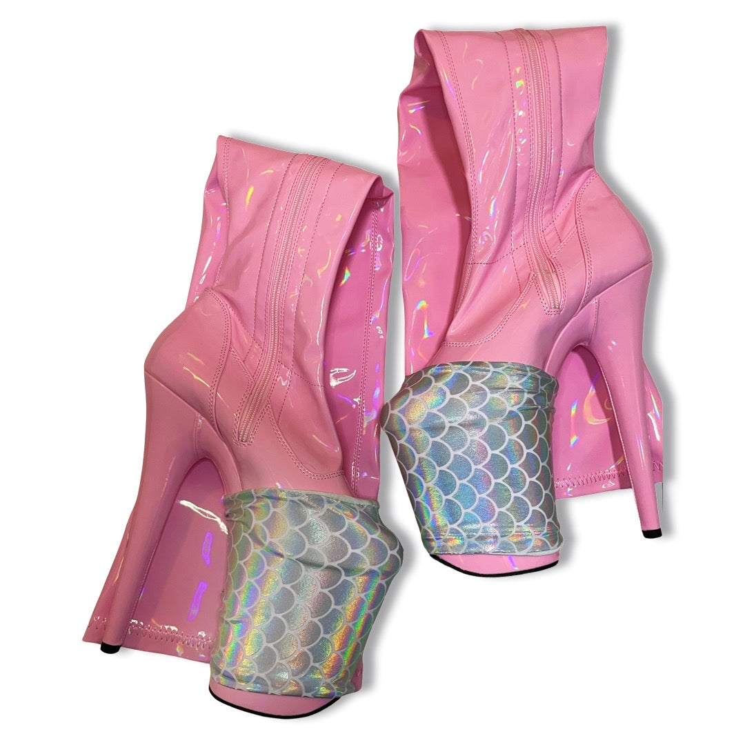 MEDALLION HEEL PROTECTOR